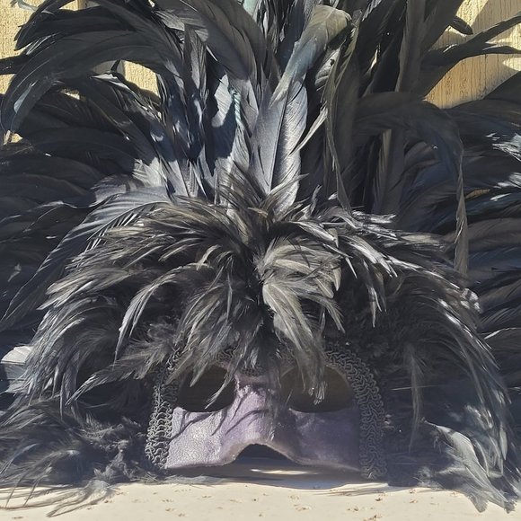 Feathered Venetian Horned Mask Adult Carnival Accessory